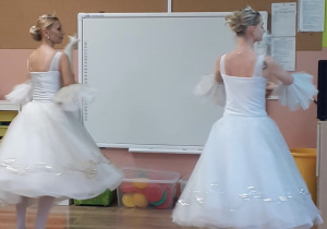 balet pt. "Tańce z baśni"