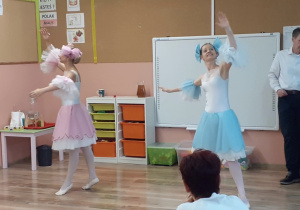 balet pt. "Tańce z baśni"