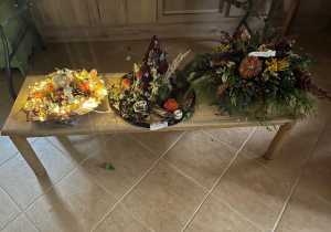 Prace konkursowe "Jesienny stroik"